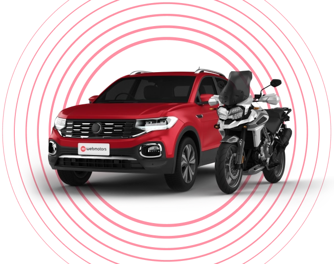 Carro e moto em destaque.